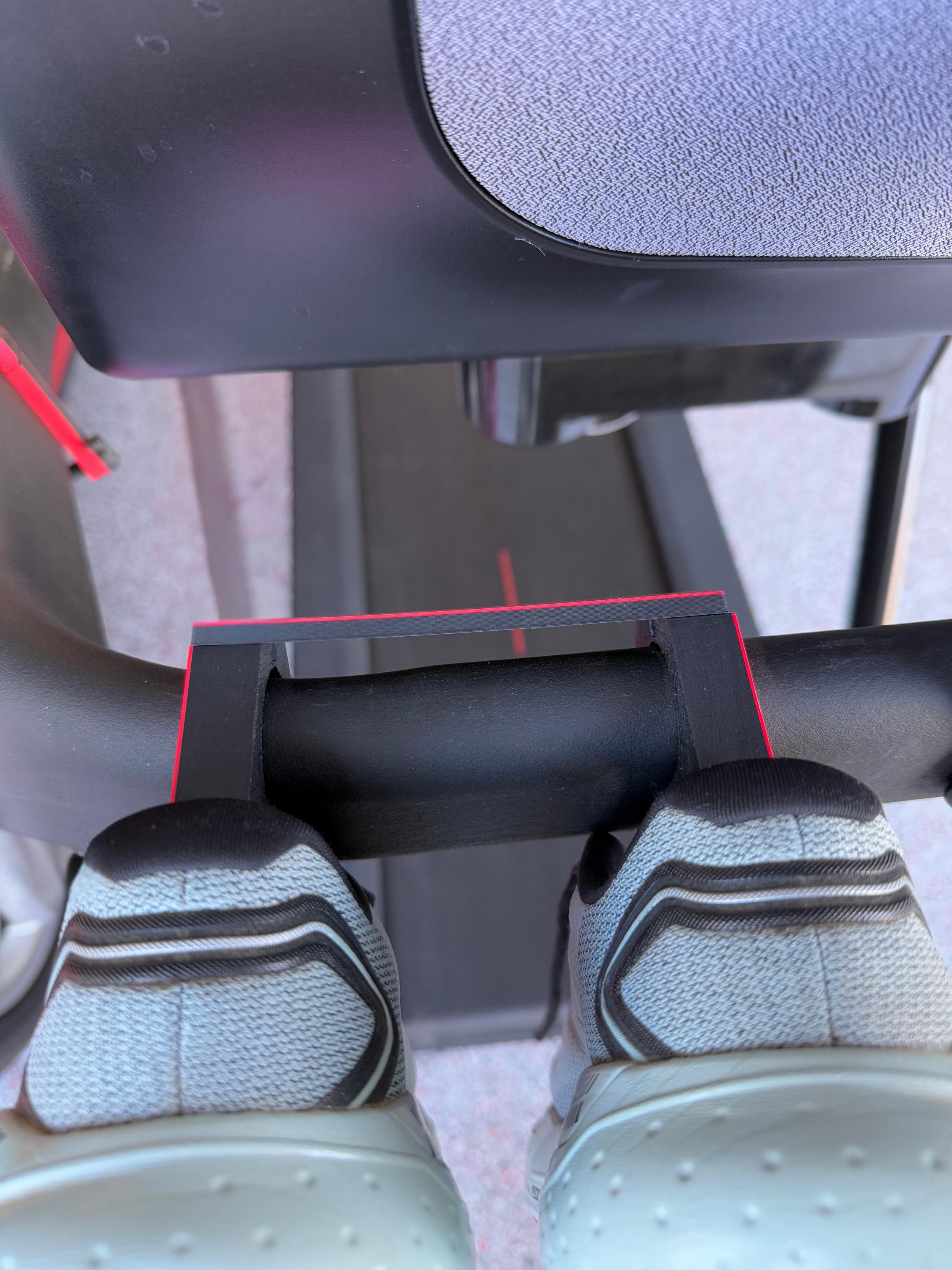 HexyHang Shoe Holder for Peloton Tread