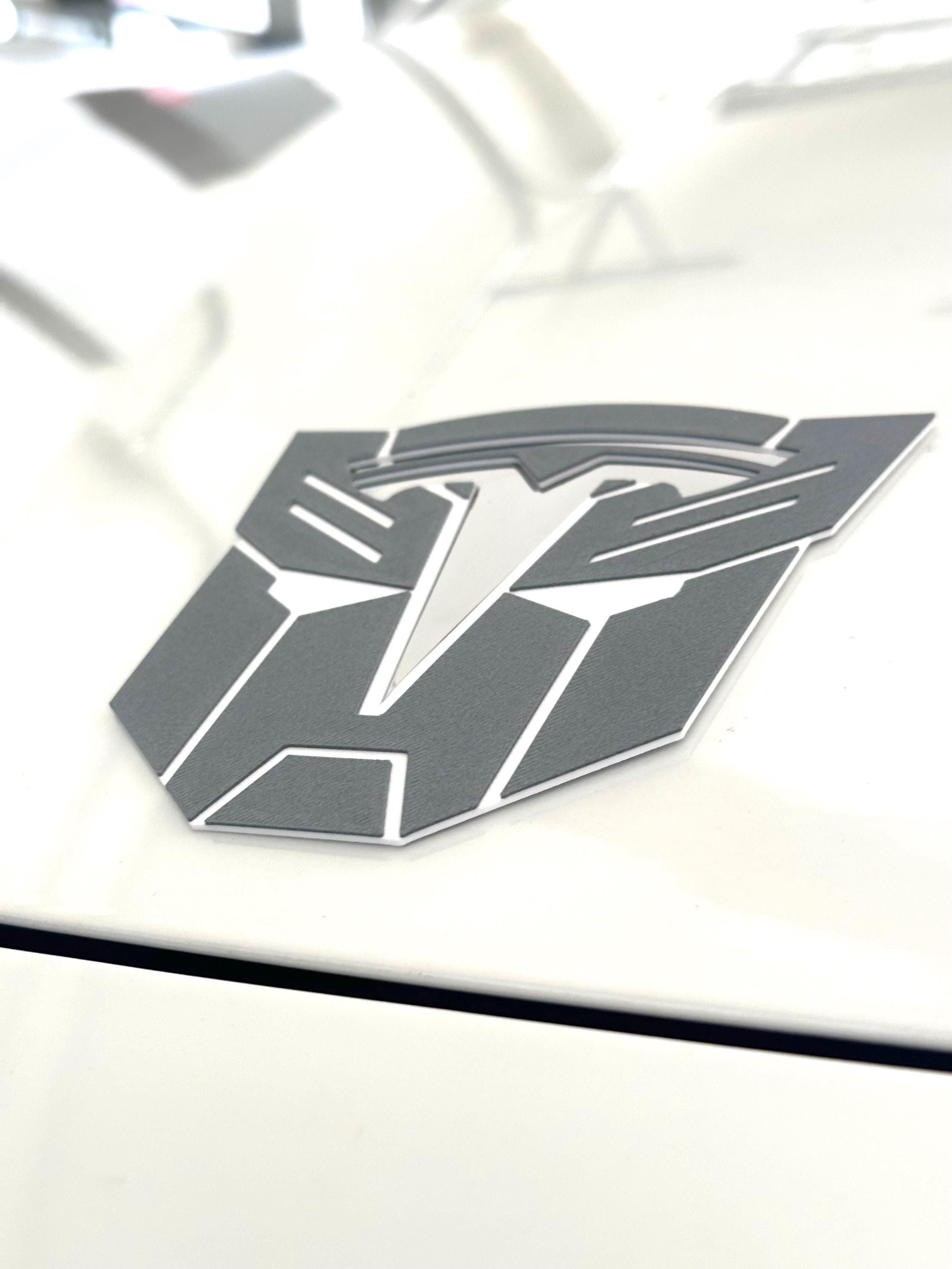 Robot Auto Overlay for Tesla Emblem