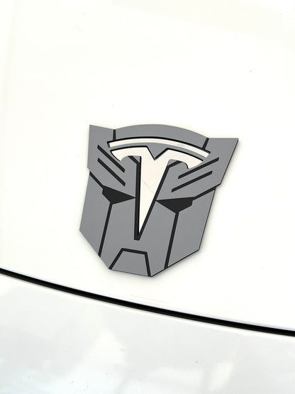 Robot Auto Overlay for Tesla Emblem
