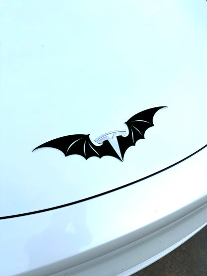 Male Dragon Wings for Tesla Emblem