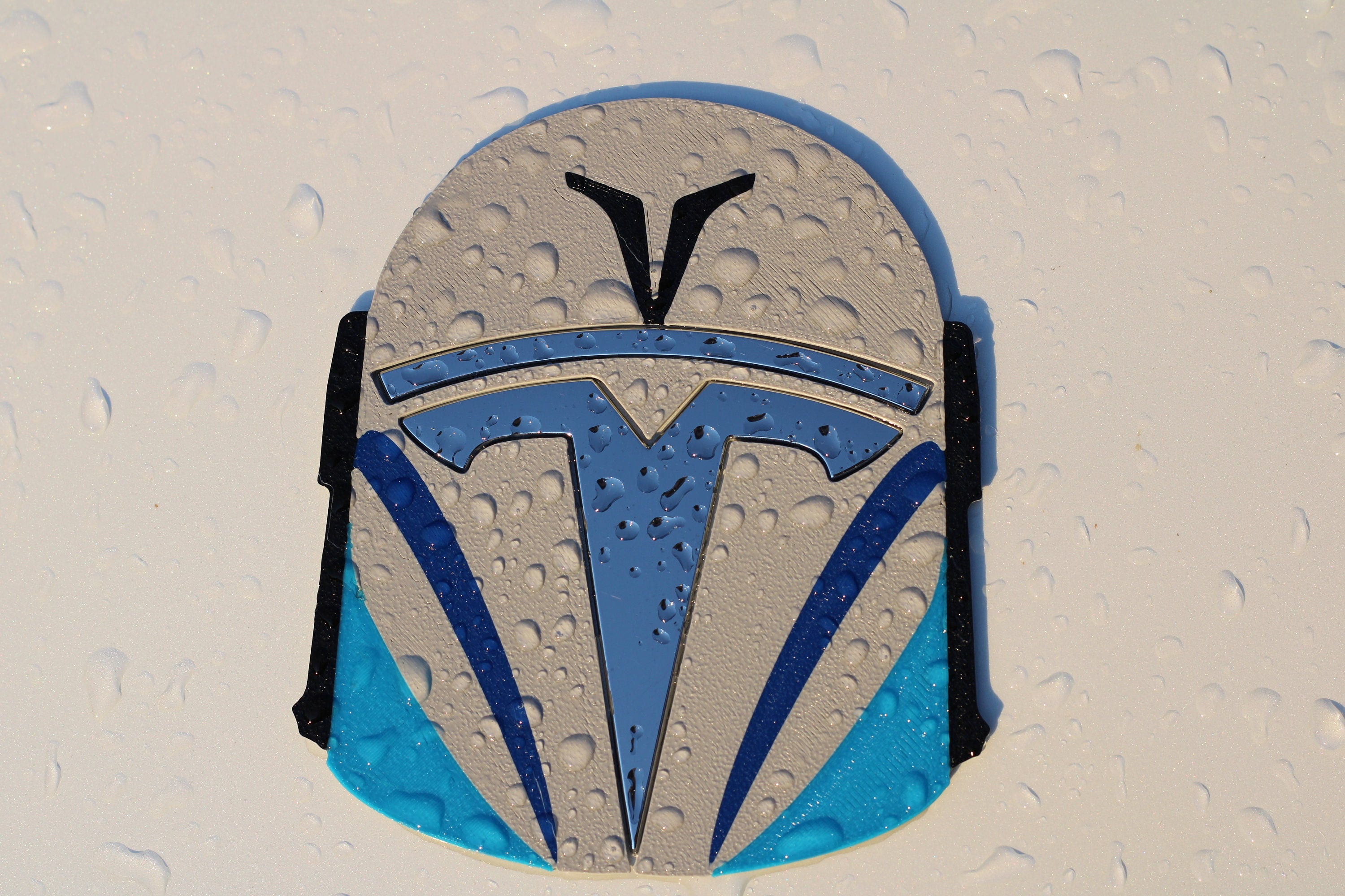 Helmet Overlay for Tesla 3 & Y Emblem, Cybertruck