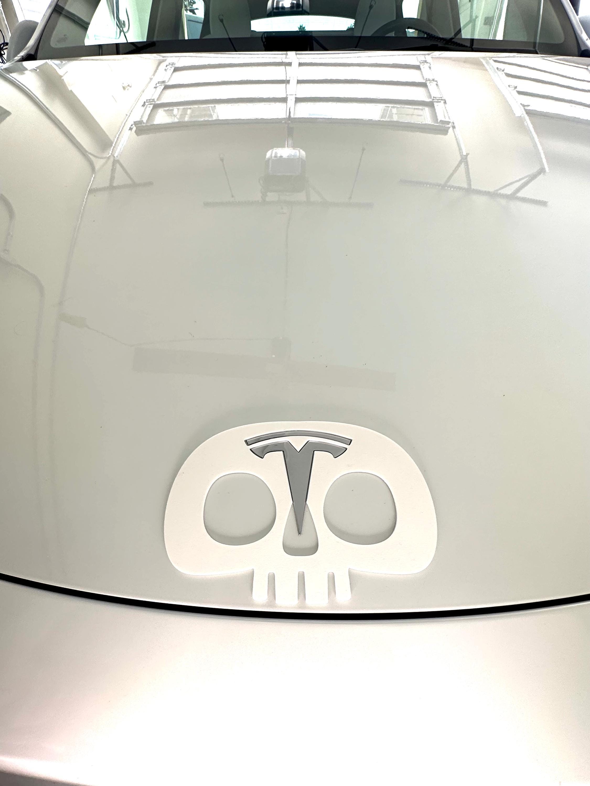 Skull Overlay for Tesla Emblem, Reusable!