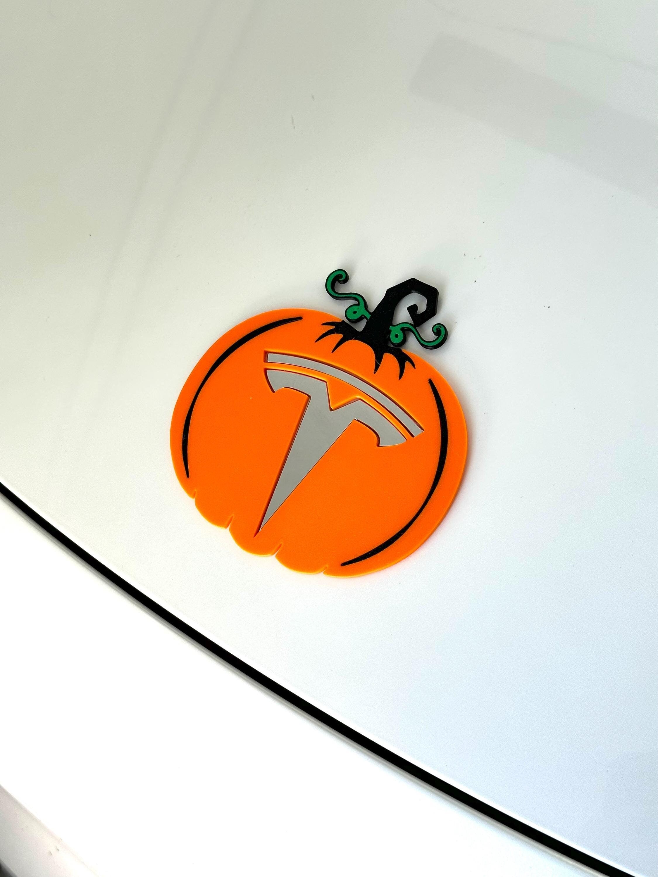 Halloween Pumpkin Spice Overlay for Tesla