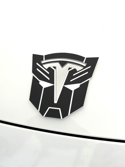 Robot Auto Overlay for Tesla Emblem