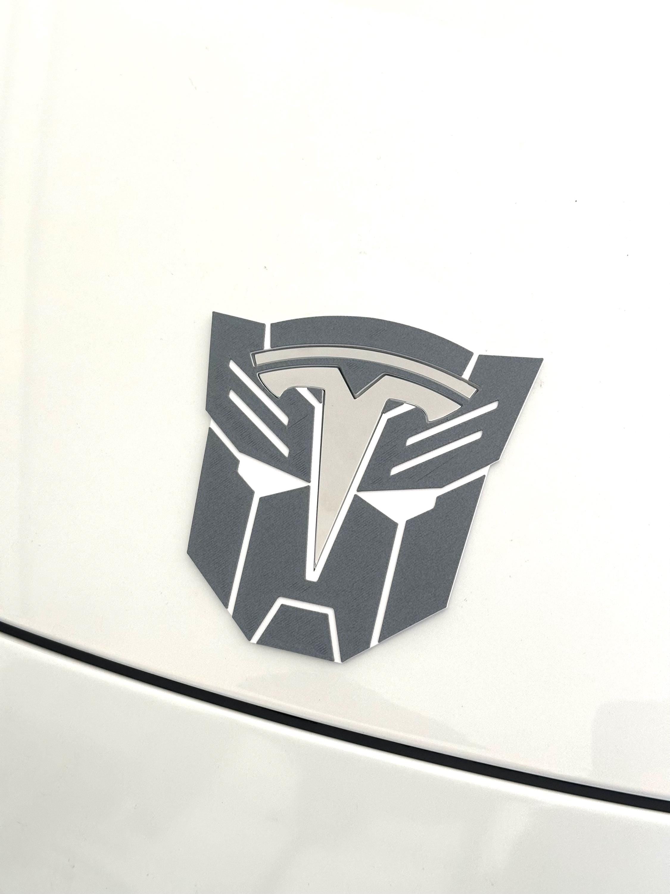 Robot Auto Overlay for Tesla Emblem