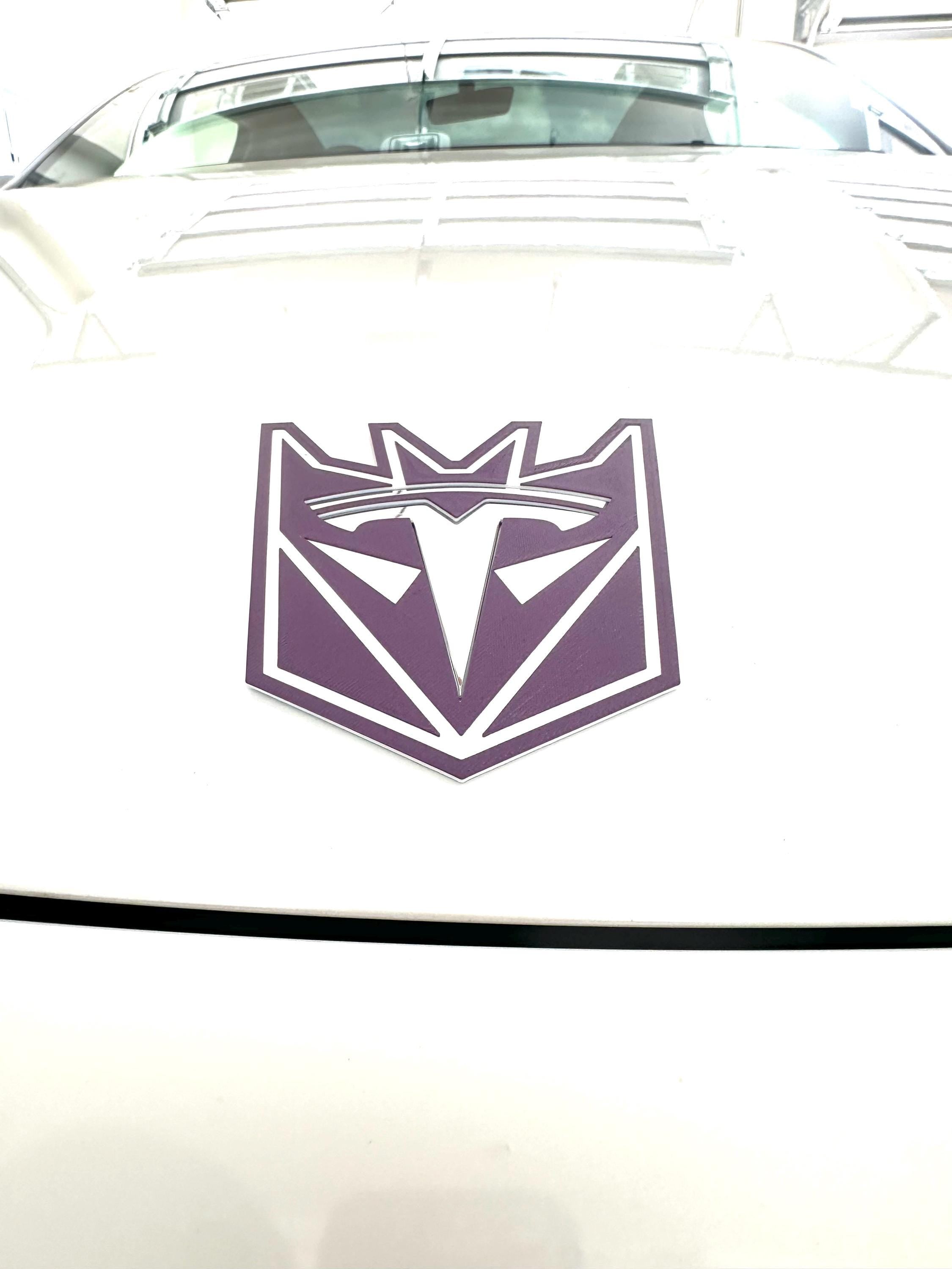 Robot Con Overlay for Tesla Emblem