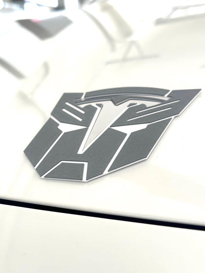 Robot Auto Overlay for Tesla Emblem